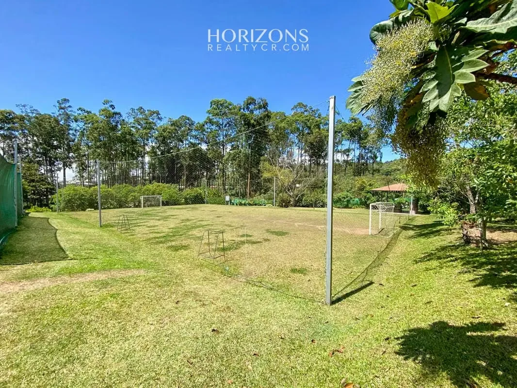 Casa en Venta en Condominio La Floresta en Concepción de Tres Ríos 3 NJA1386SB — photo 2