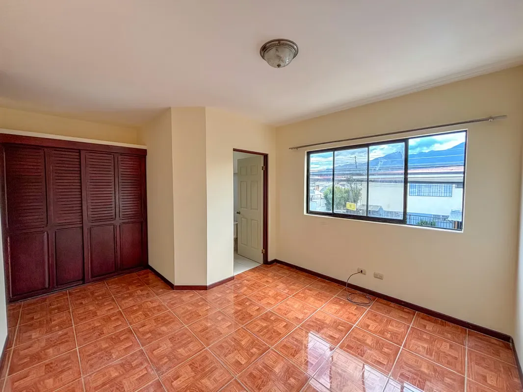 HOUSE RENTAL IN PAGAS - CLOSE TO SAVANNAH WITH 3 ROOMS