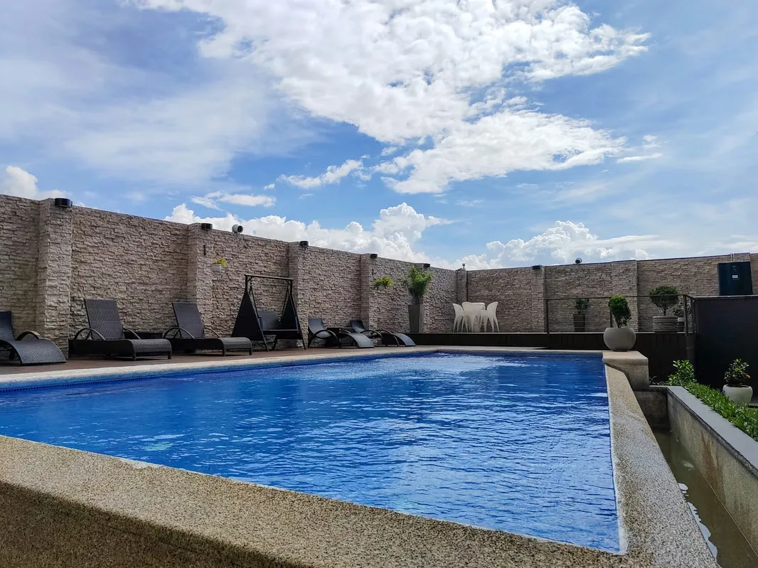 Apartment in Mata Redonda Sabana in Central Condominium