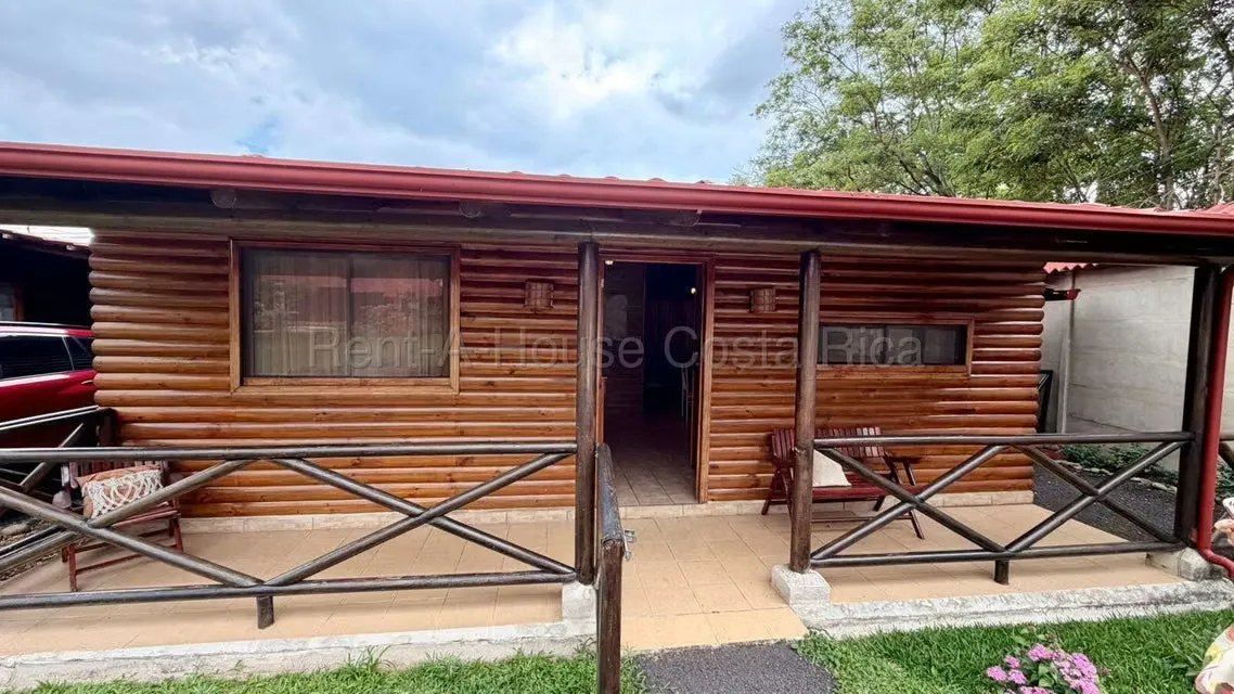 Alquiler de Apartamento Amueblado Tipo Cabaña en Santo Domingo-Santa Rosa, Heredia. 26-2141