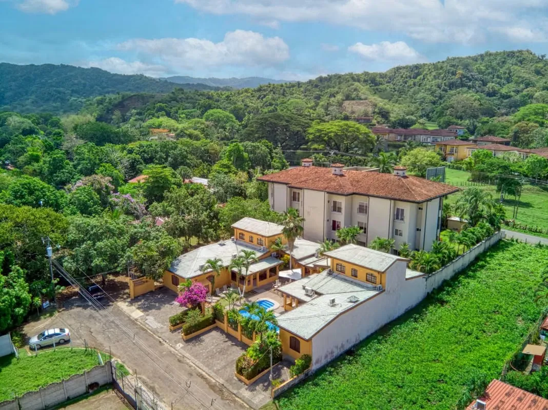 Long term Rentals in Playa Herradura, Costa Rica