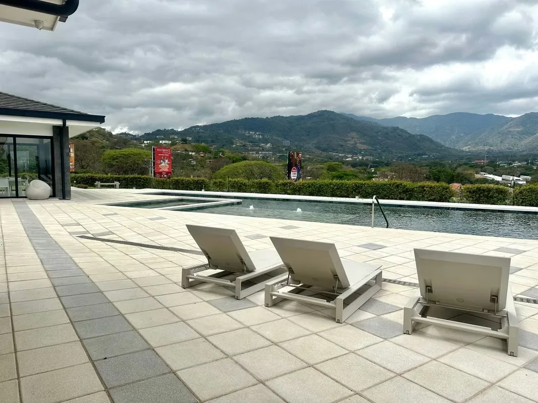 VENTA DE LOTE EN CONDOMINIO VISTA REAL SANTA ANA
