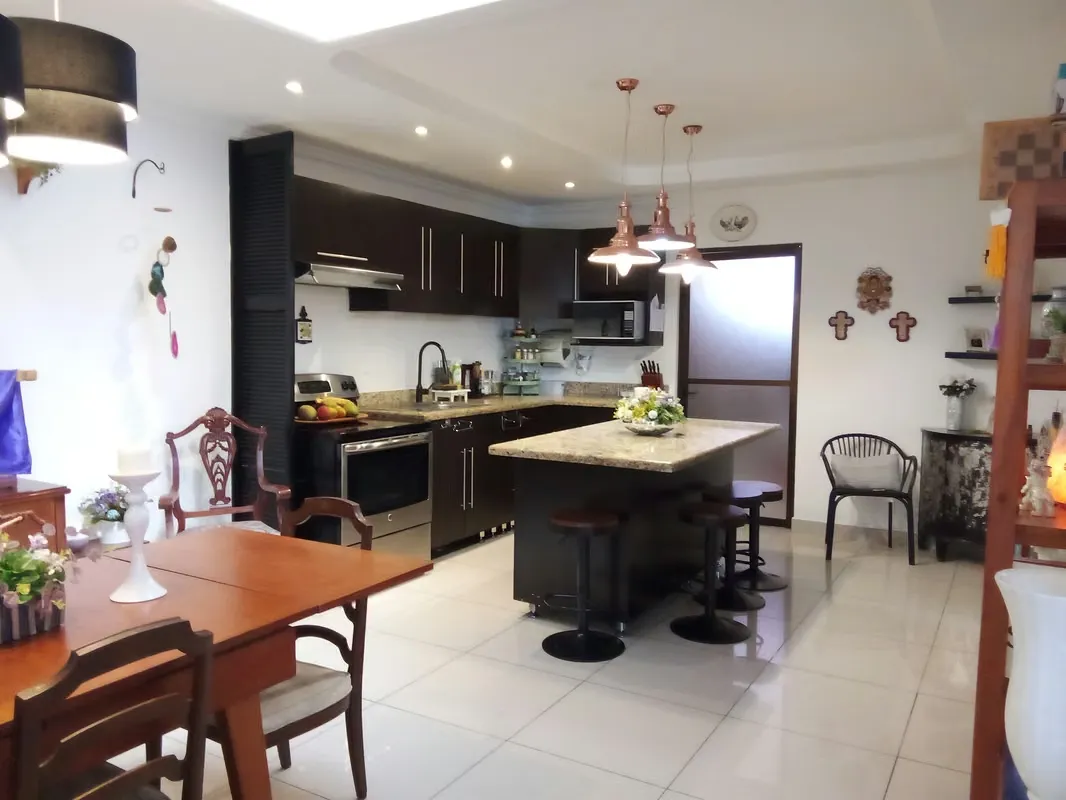 Apartamento con Apartaestudio Independiente en Concepción de La Unión, Cartago