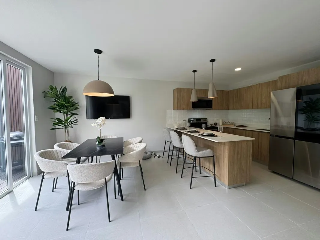 Casa en venta en Belén Heredia. Para estrenar!