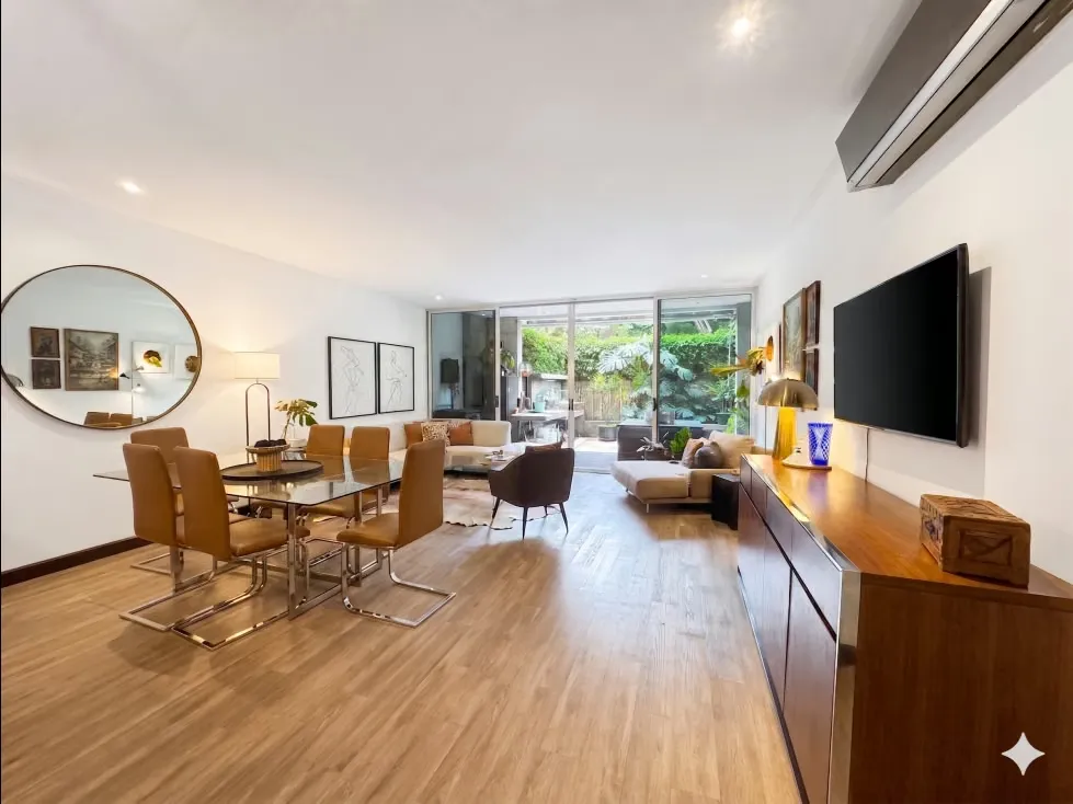 Excelente ubicación, apartamento con patio 3 habitaciones.