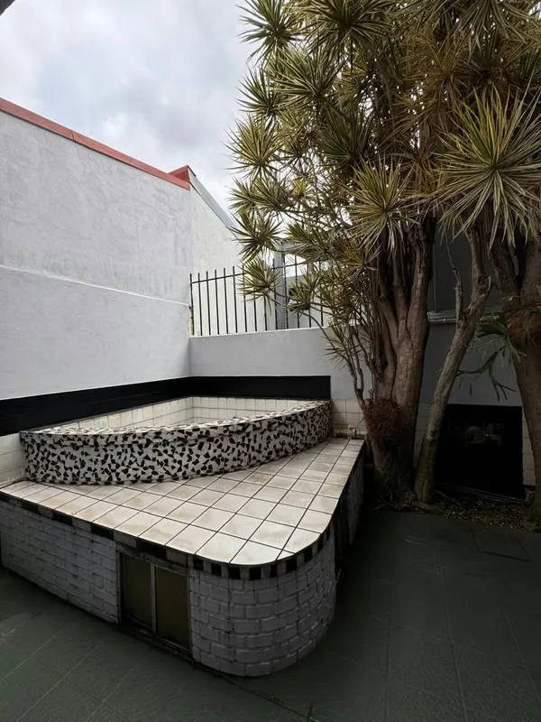 3 bedroom house 2 walking closet 4 bathrooms, living room, dining room, kitchen, TV room, bar area, garden, jacuzzi, park or for 2 cars. — photo 5