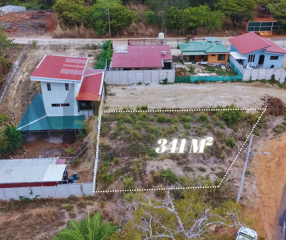 Residential Lot for Sale Near Liberia Downtown