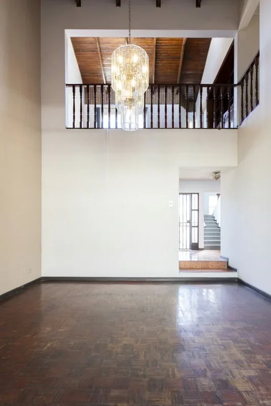 For Sale Spacious home in Rohrmoser-San Jose-VH — photo 3