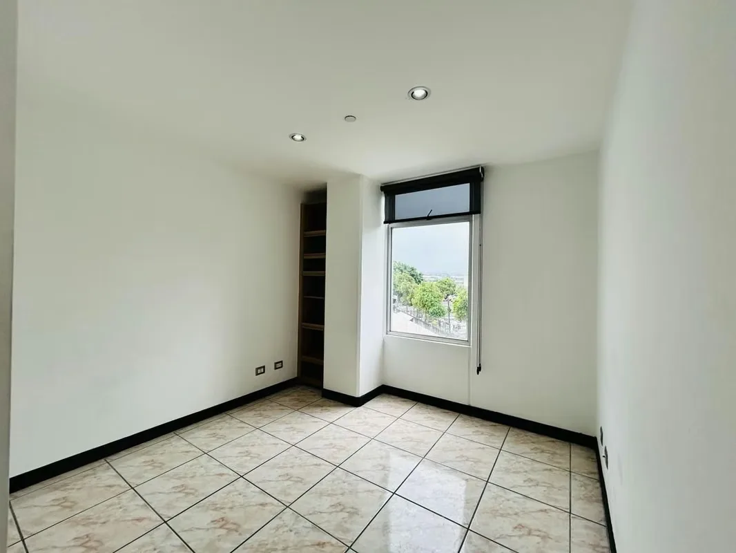 SPACIOUS APARTMENT FOR RENT IN LA URUCA WITH APPLIANCES INCLUDED — photo 5