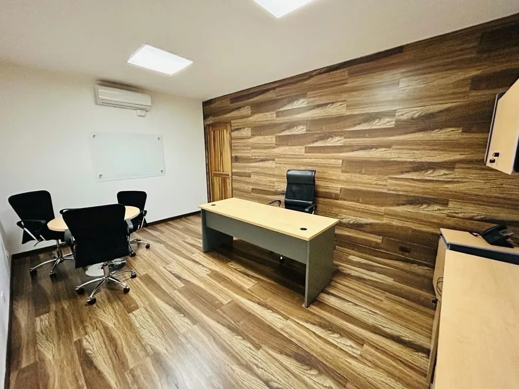 EXECUTIVE FURNISHED OFFICE FOR RENT – SAN PEDRO — photo 3