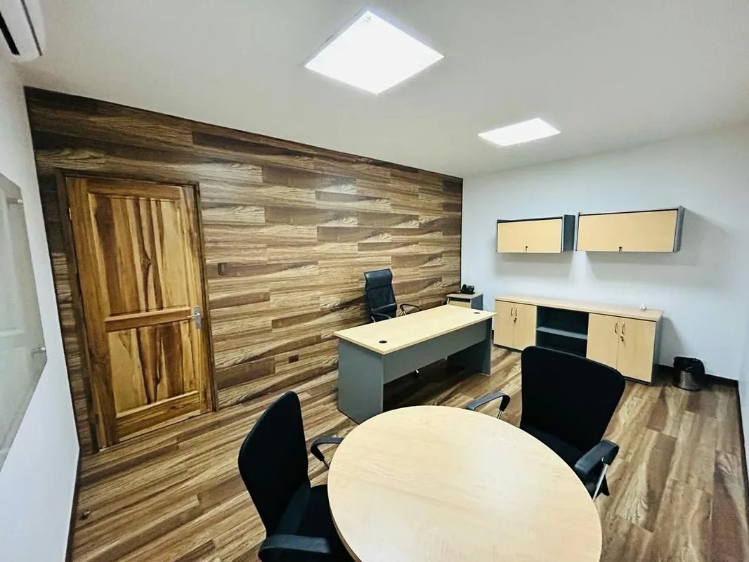 EXECUTIVE FURNISHED OFFICE FOR RENT – SAN PEDRO — photo 5