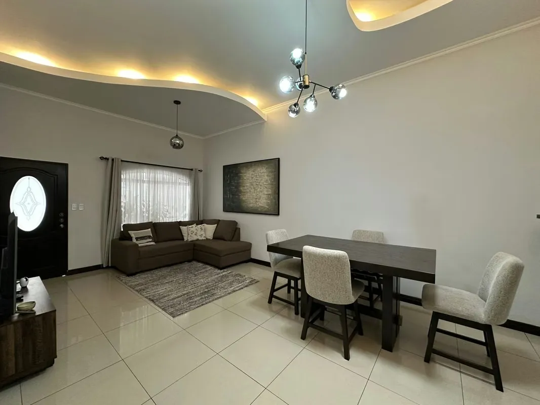 Located in the Lomas de Montes de Oca Condominium, San Rafael de Montes de Oca, with access via San Pedro, Sabanilla, or El Carmen de Guadalupe. Opportunity Price: 99,500,000 ... — photo 3
