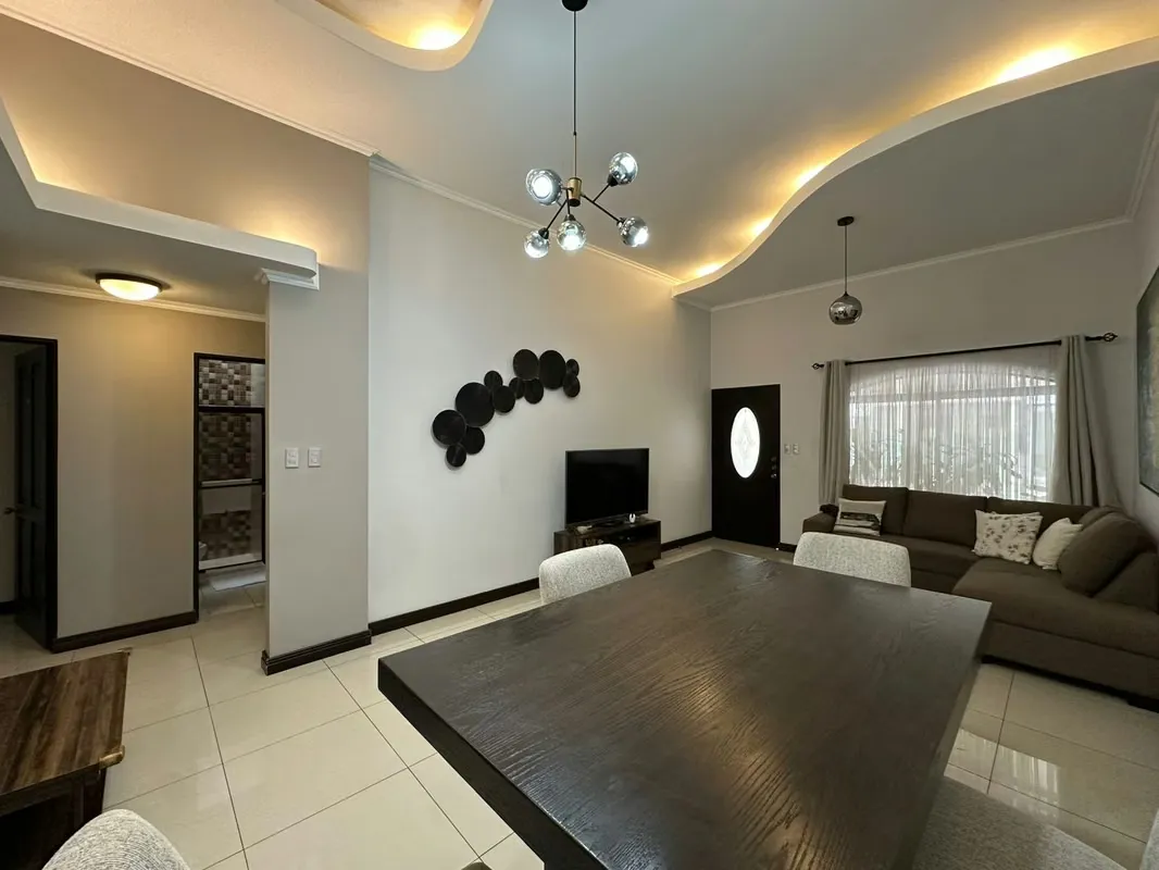 Located in the Lomas de Montes de Oca Condominium, San Rafael de Montes de Oca, with access via San Pedro, Sabanilla, or El Carmen de Guadalupe. Opportunity Price: 99,500,000 ... — photo 5