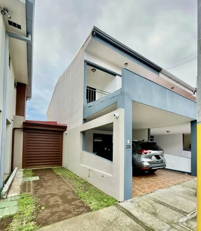 Confort, Seguridad y Ubicación Privilegiada | Hermosa Casa en Condominio Vistas de Monserrat