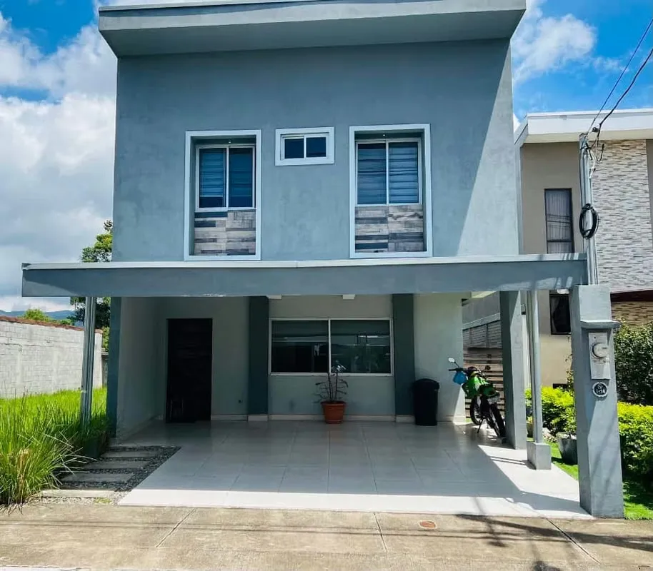 Sale of House in Cartago Tejar in Condominium