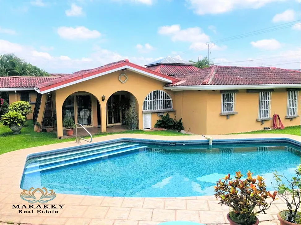 House for Sale in Residencial Los Laureles - San Rafael de Escazú