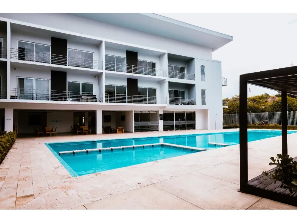 Lindo apartamento con jardín en Pozos
