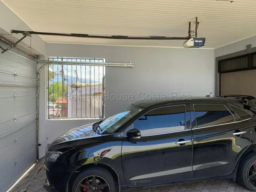 Venta de Casa en Bello Horizonte, Escazú RZ