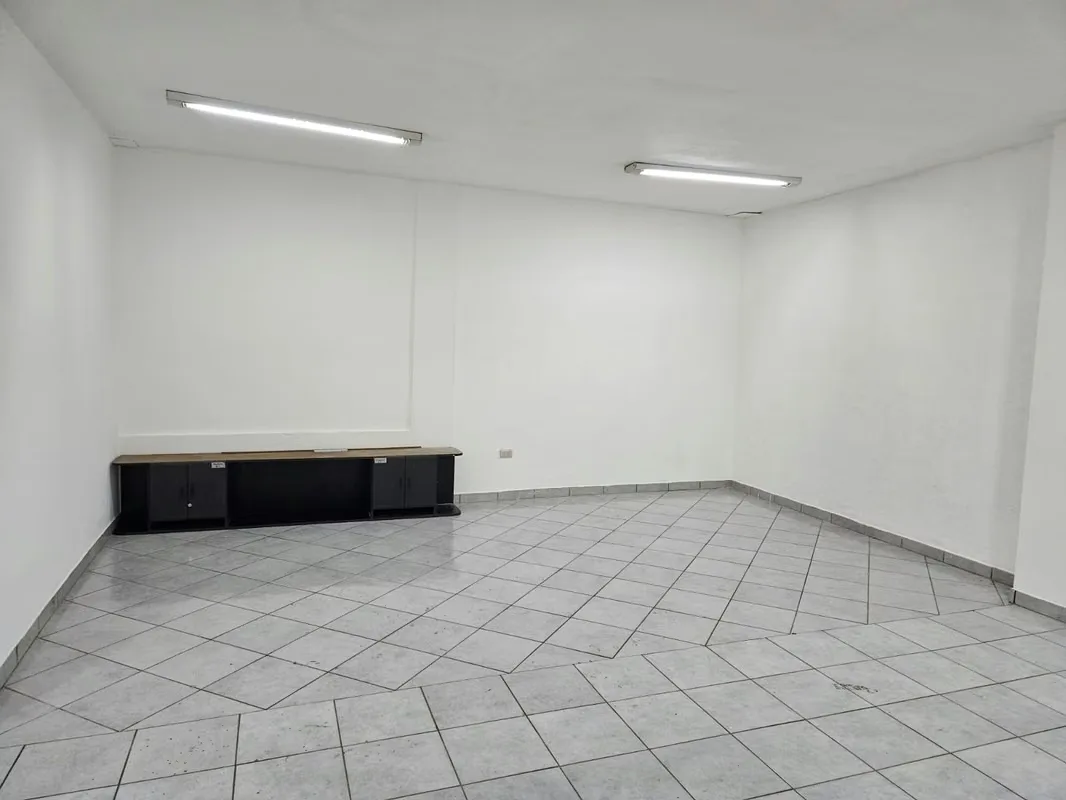 Casa linda y amplia, de dos pisos apta para oficinas en Barrio Dent, San Pedro. ¡Agende su cita y no deje pasar esta oportunidad! — photo 5