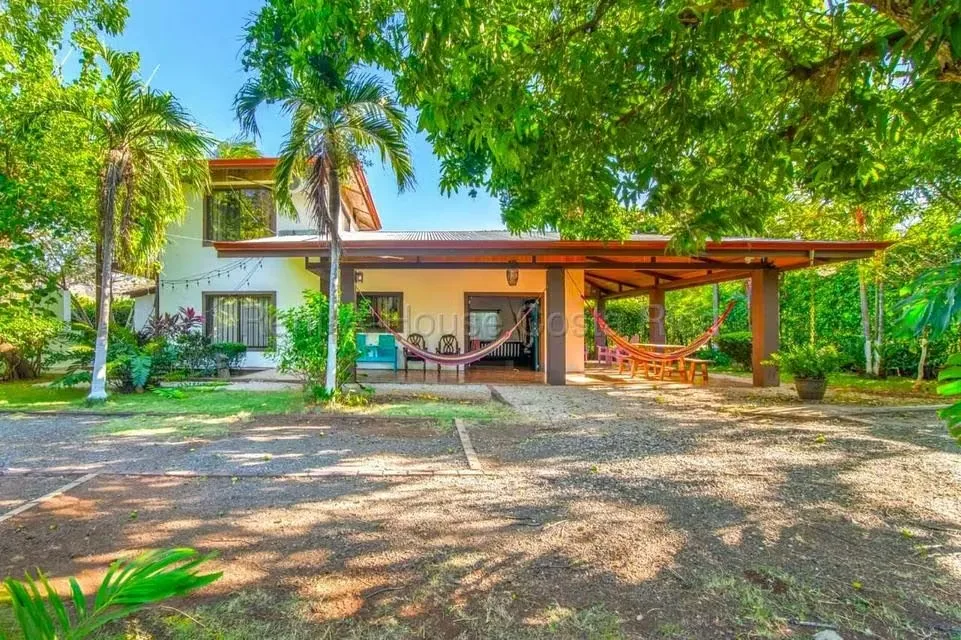 Country house for sale in Santa Cruz-27 de Abril, Guanacaste. 26-2086