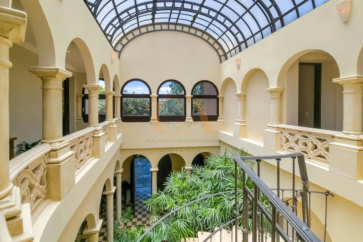 Exceptional villa of 660 m² with 3,438 m² of landscaped gardens – Santo Domingo de Heredia. — photo 3
