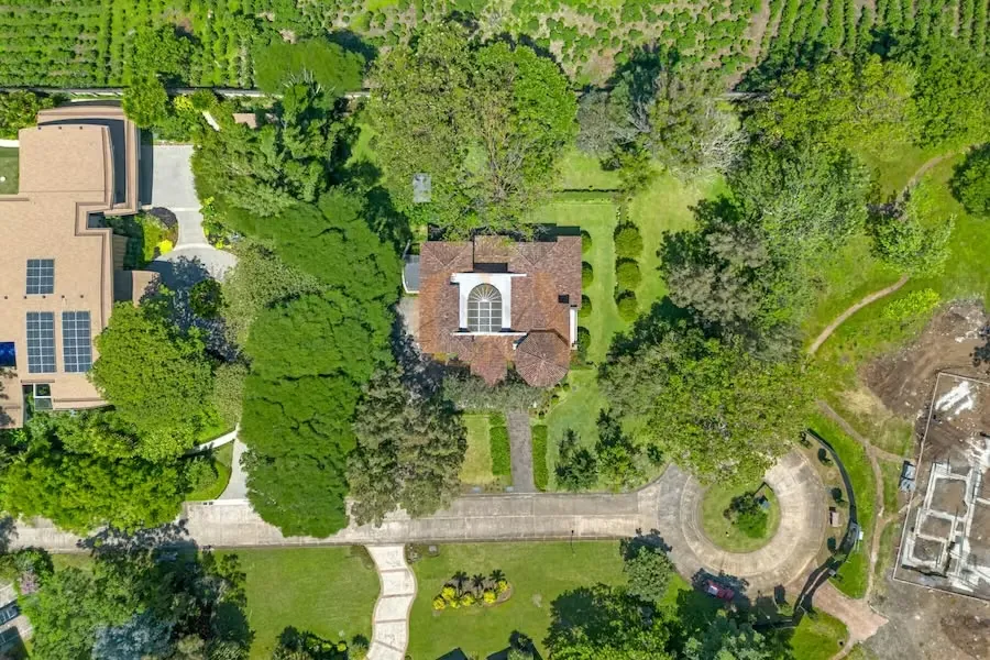 Exceptional villa of 660 m² with 3,438 m² of landscaped gardens – Santo Domingo de Heredia. — photo 5