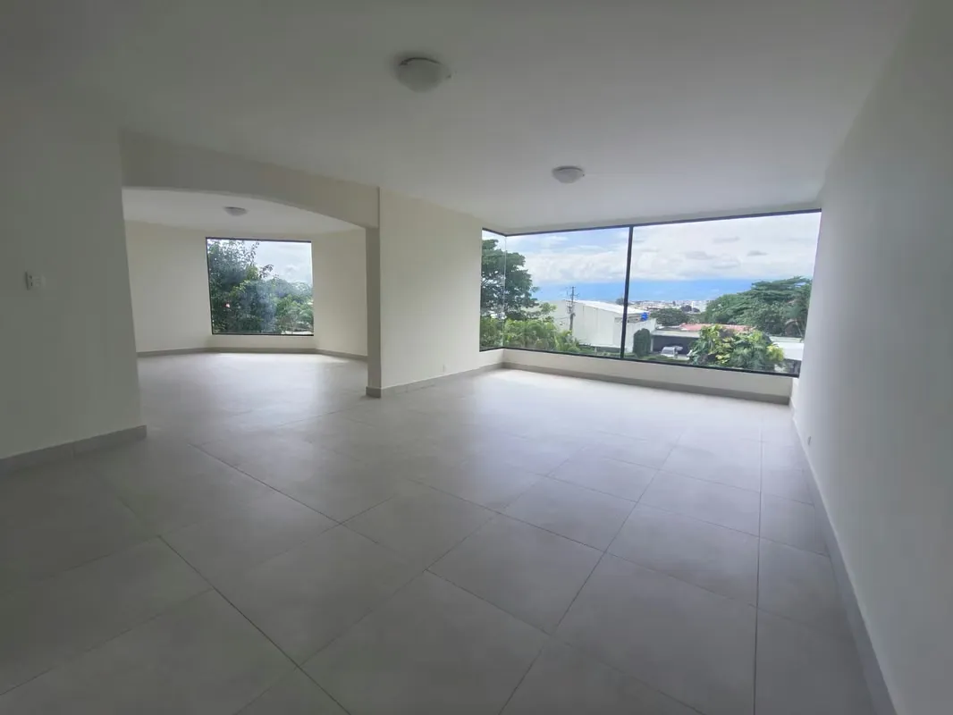Big and beautiful eautiful apartment for RENT located Bello Horizonte Escazu