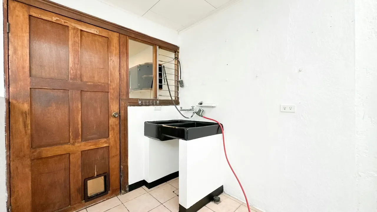 House for Sale in APARTMENT IN San Pablo de Heredia — photo 2