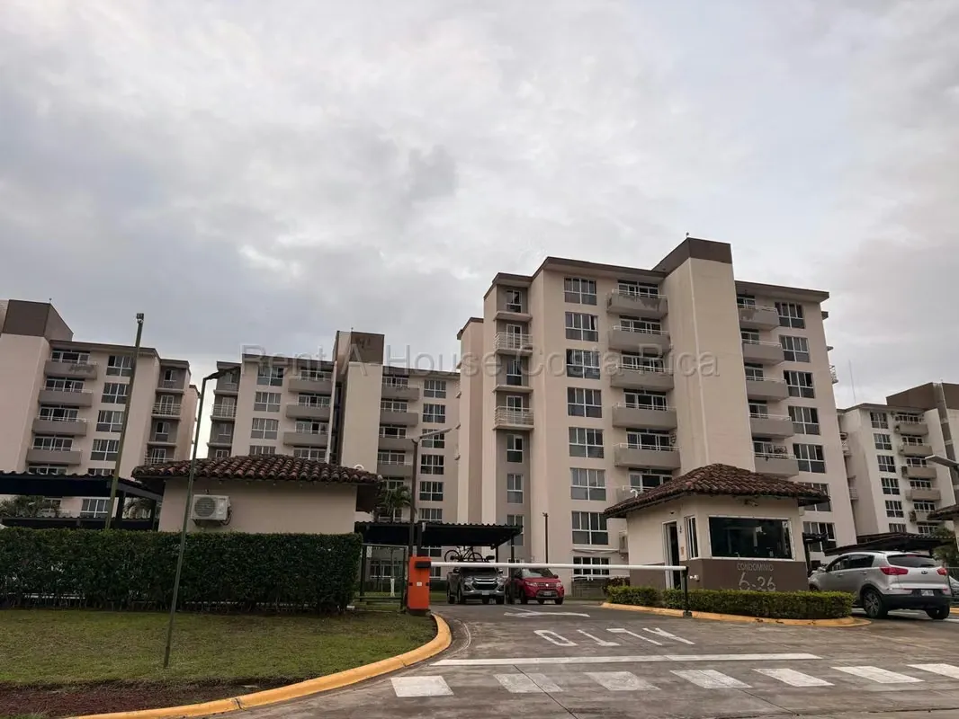 Alquiler apartamento de 3 habitaciones en condominio familiar #26-1954 GS