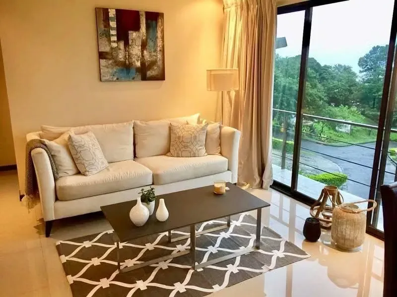 Apartamento Escazú/amueblado-piso 2