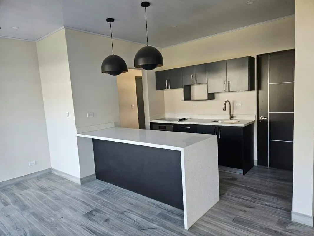 HOUSE FOR RENT IN LIV52 - SAN ANTONIO DE BELÉN