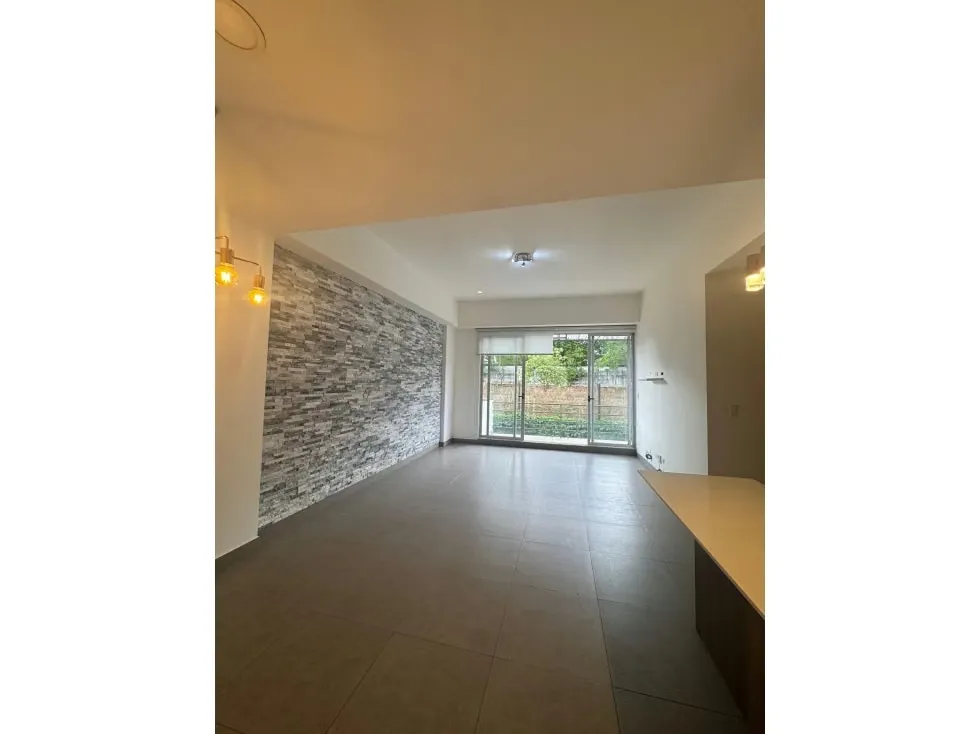 Apartamento en venta Curridabat Pinares condo exclusivo 2.5PCU