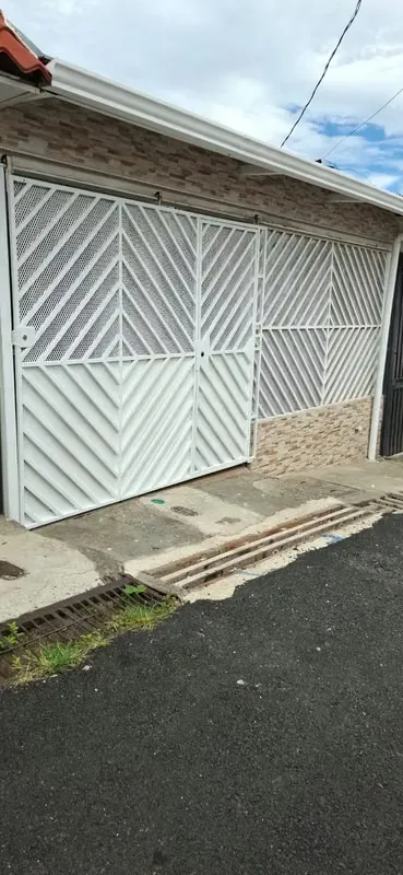 CASA EN VENTA EN PAVAS-SAN JOSÉ.