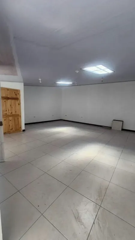 Alquiler local o bodega comercial San Vicente de Moravia