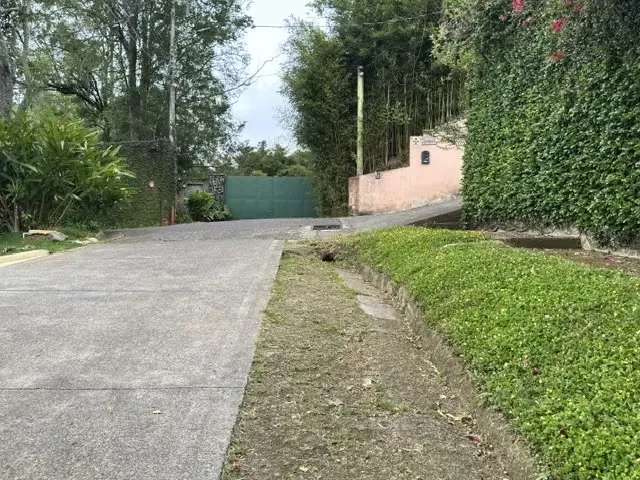 Lote en Venta en San Antonio de Escazú  1,000 m²