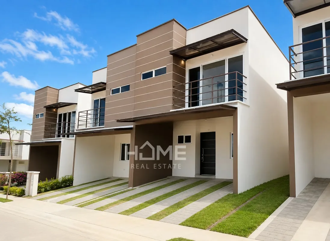 Amplia Casa en Alquiler en Exclusivo Condominio – Ciudad Colón
