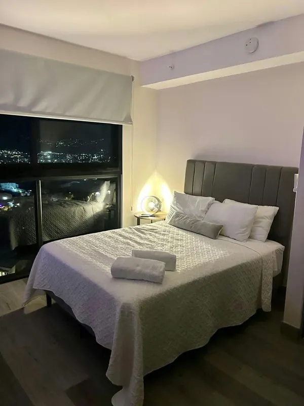 Venta | Estudio en Ser Escalante | Hermosa Ubicación frente al Parque Francia