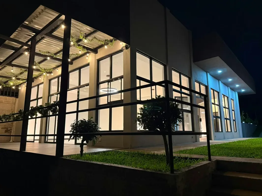 EVENT HALL FOR SALE IN SAN PEDRO DE BARVA, HEREDIA.