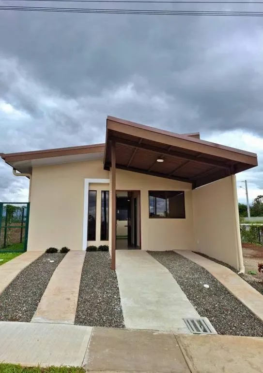 Casa Nueva en Venta en Condominio Corteza, Grecia | Vista al Valle Central