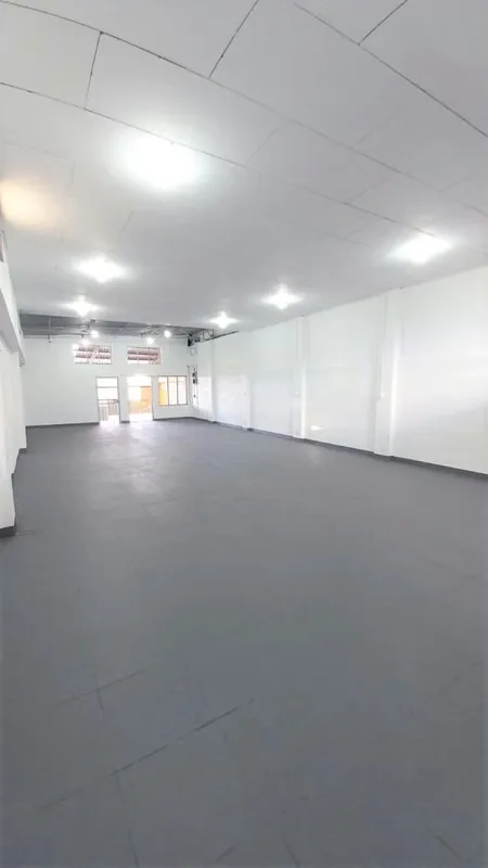 Bodega de 200m2 aprox. en Guadalupe. — photo 5