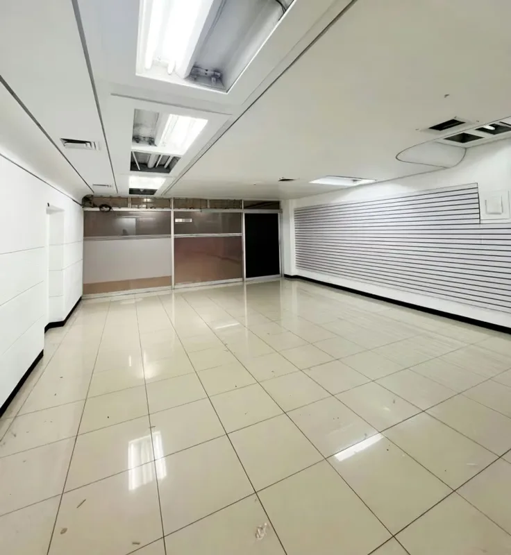 MA Asesorías alquila para el mes de Agosto 2026, Local Comercial ubicado en el Centro Colón, Paseo Colón, San José — photo 5