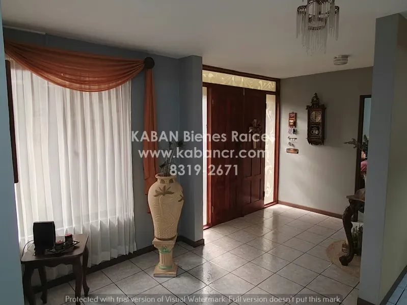 CASA EN VENTA O ALQUILER EN RESIDENCIAL EL MOLINO, CARTAGO