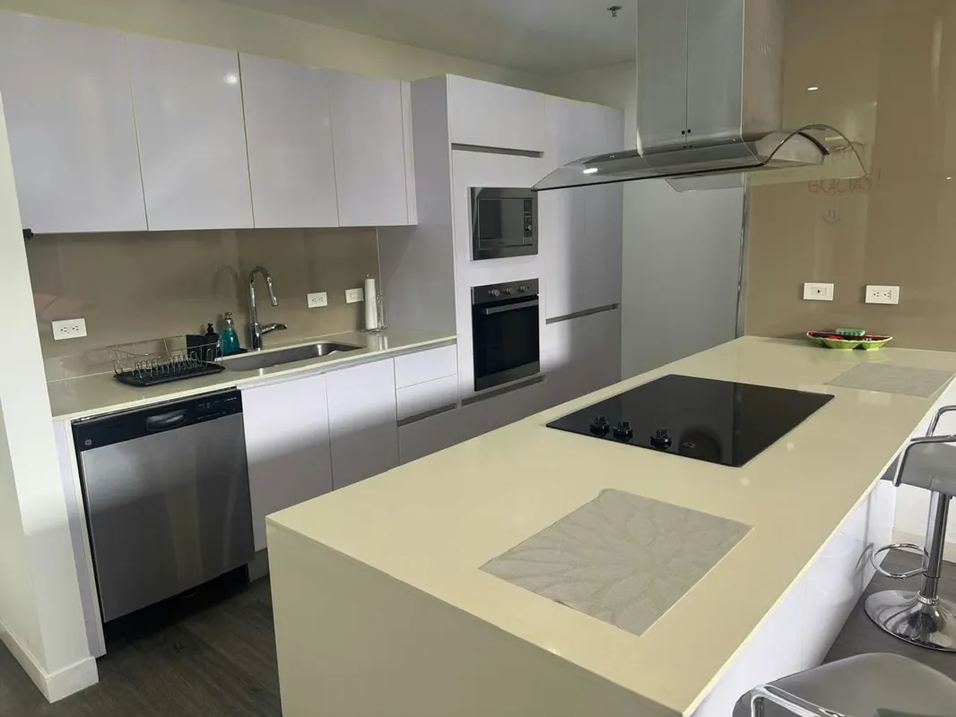 RENT, ESCAZU VILLAGE, ONE FURNISHED BEDROOM APARTMENT, 800,000 COLONES