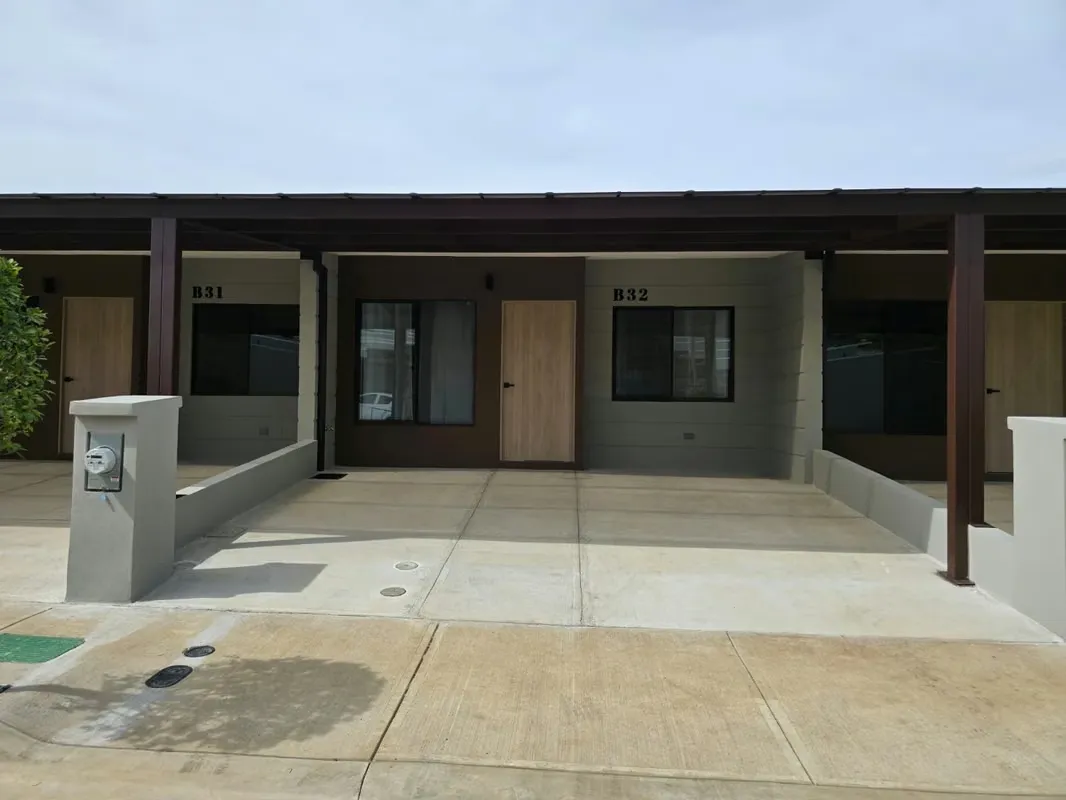 Casa en Alquiler en Condominio Arborá en San Francisco de Heredia – ¡Nueva para estrenar!