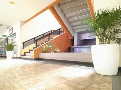 COMMERCIAL SPACE FOR RENT IN LA URUCA | $650 PER MONTH | 40 PARKING SPACES | 24/7 SECURITY — photo 2