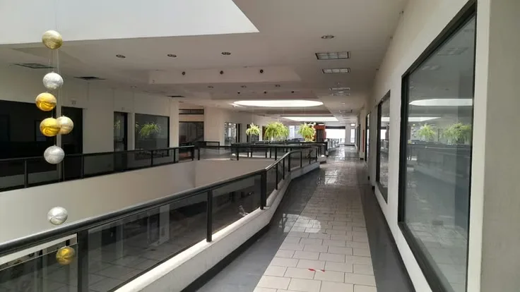 COMMERCIAL SPACE FOR RENT IN LA URUCA | $650 PER MONTH | 40 PARKING SPACES | 24/7 SECURITY — photo 3