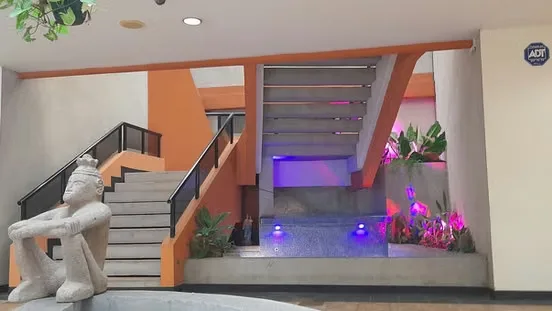COMMERCIAL SPACE FOR RENT IN LA URUCA | $650 PER MONTH | 40 PARKING SPACES | 24/7 SECURITY — photo 4