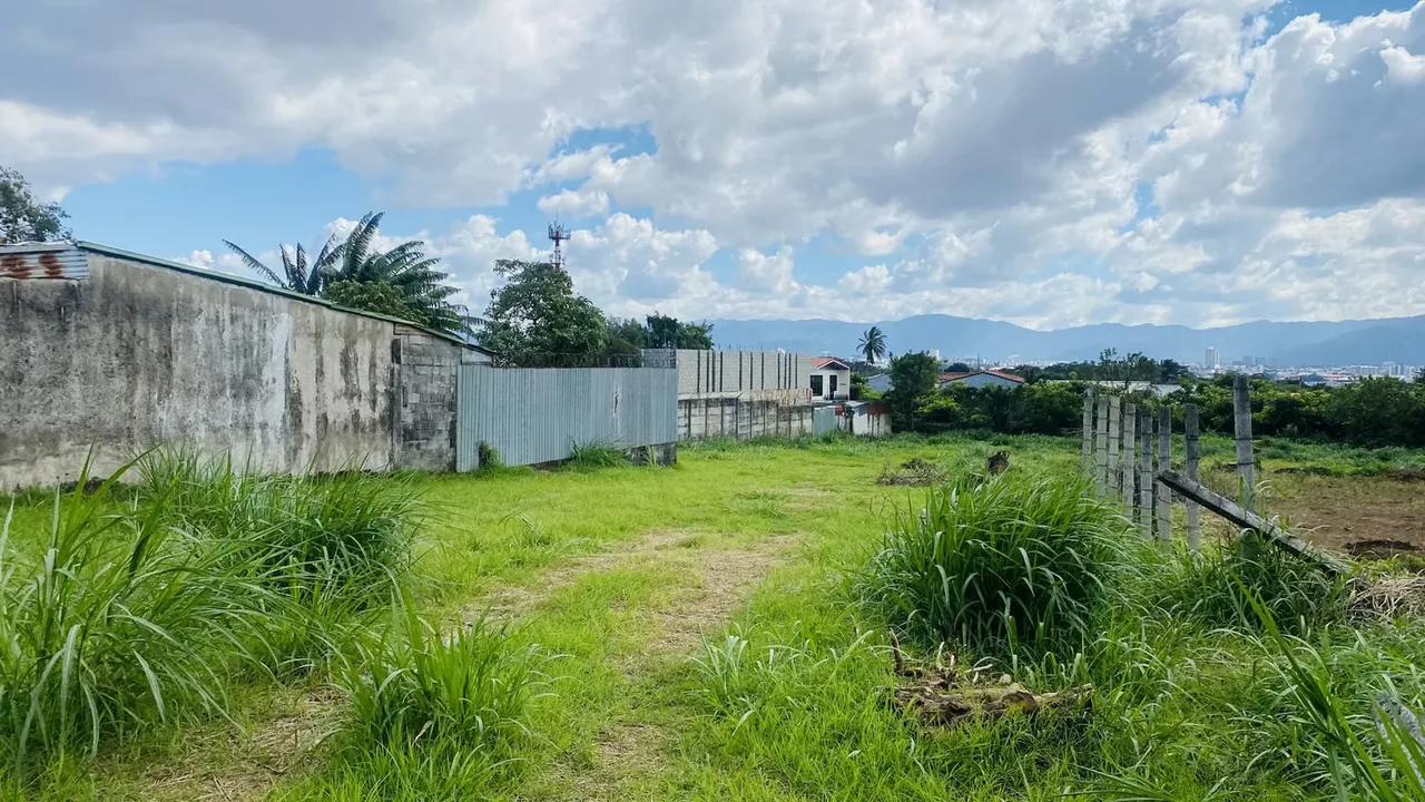 Excellent investment opportunity in Santo Domingo, Heredia, Santa Rosa area, just minutes from the ... — photo 4