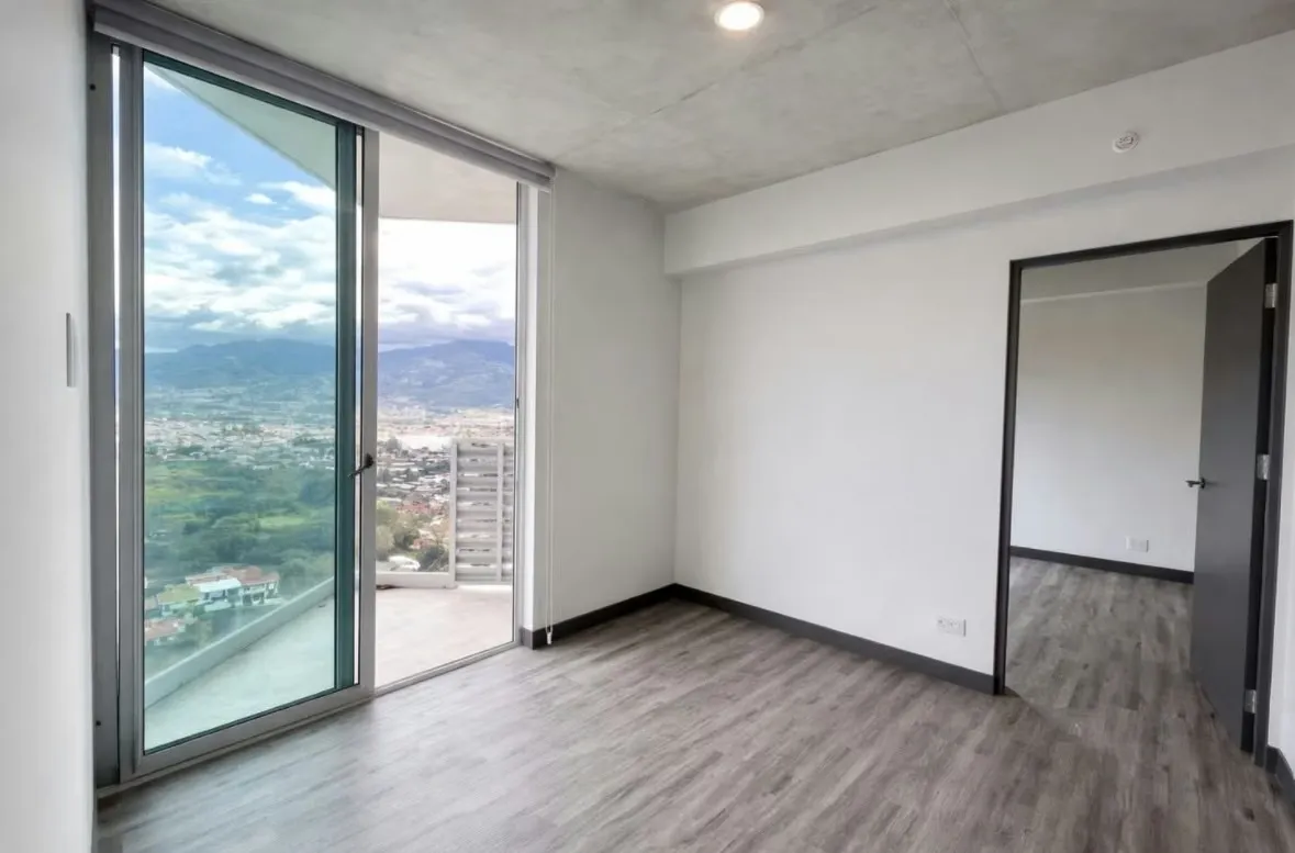 Furnished apartment for rent - Torres del Lago, Sabana Sur.
