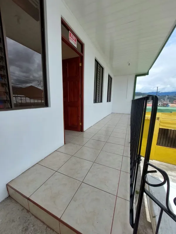 Alquiler Apartamento Segunda Planta, Dulce Nombre de Cartago.